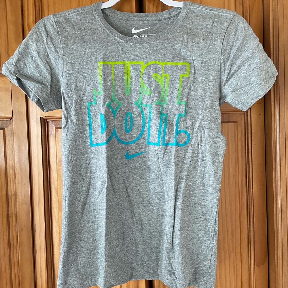 Nike Tee